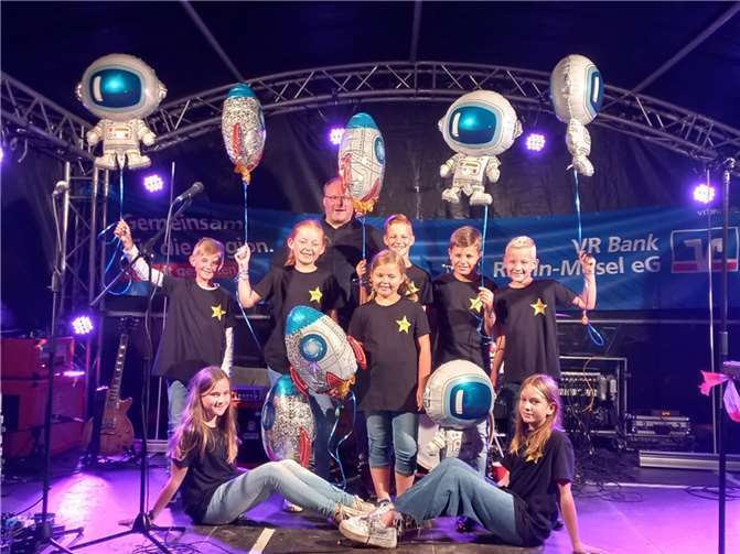 Das Kinderprinzenpaar mitsamt Gefolge.  Foto: privat