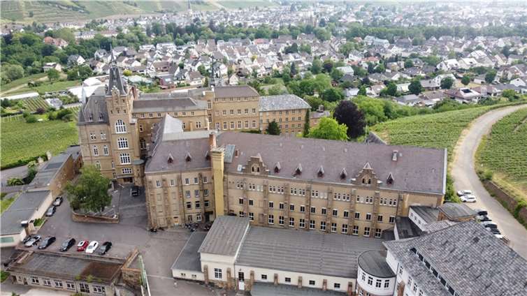 Das Kloster Calvarienberg.  Foto: archicult Thomas Bauer