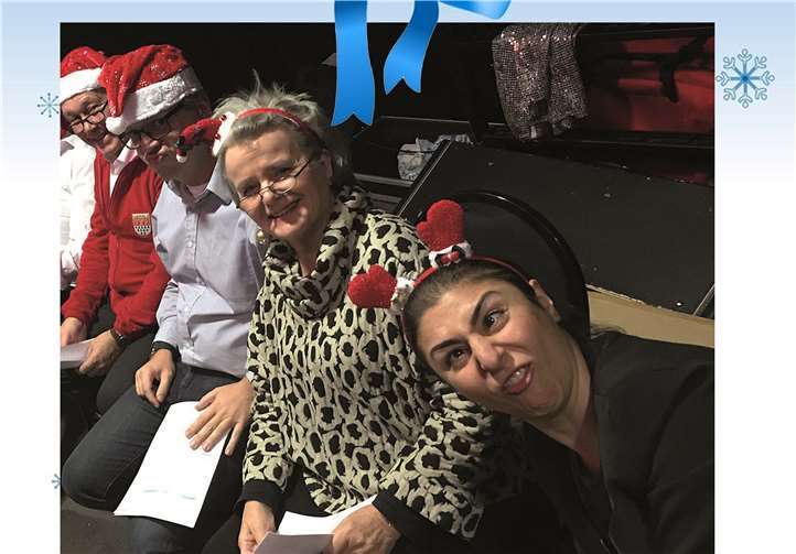 Das Kölner Kabarett-Ensemble „Medden us dem Levve“. privat