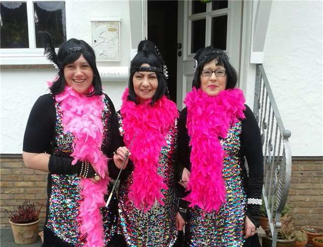 Das Komitee freut sich wieder mal über jede Anmeldung.privat