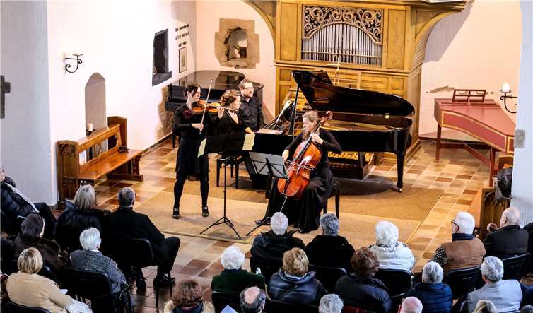 Das Konzert der Franz-Krautkremer-Stiftung „Con Air de Tango“ erwärmte die Herzen im sonst kühlen Kirchenschiff.