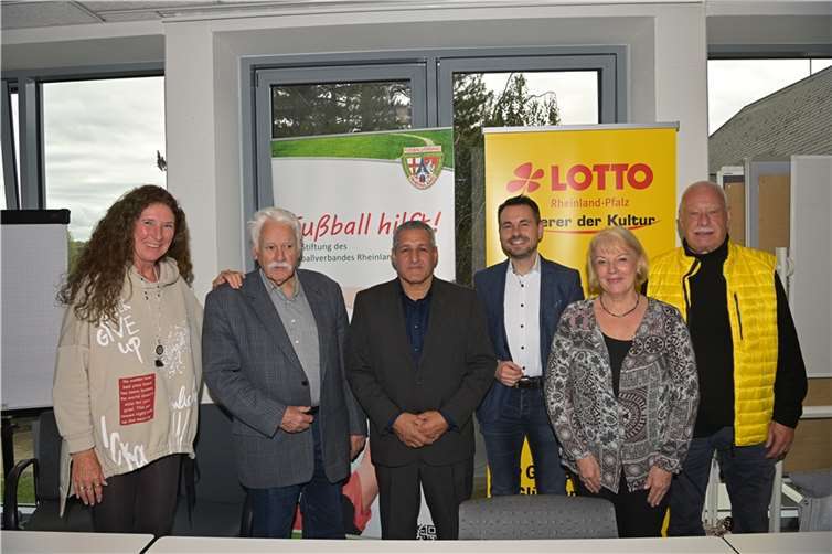 Das Konzert der besonderen Art findet am 10. Dezember im kleinen Saal der Koblenzer Rhein-Mosel-Halle statt. Foto: Peter Seydel