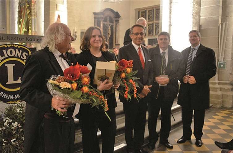 Das Konzert in der Basilika St Kastor zu Koblenz war wieder erfolgreich: Uli Gögel (Dirigent), A. Mohr (Vorsitzende Junge Sinfonie), Prof. Dr. S. Said, Dr. Thomas Schopperth und Prof. Dr. med. F. Baumgaertel.Rüdiger Brennig