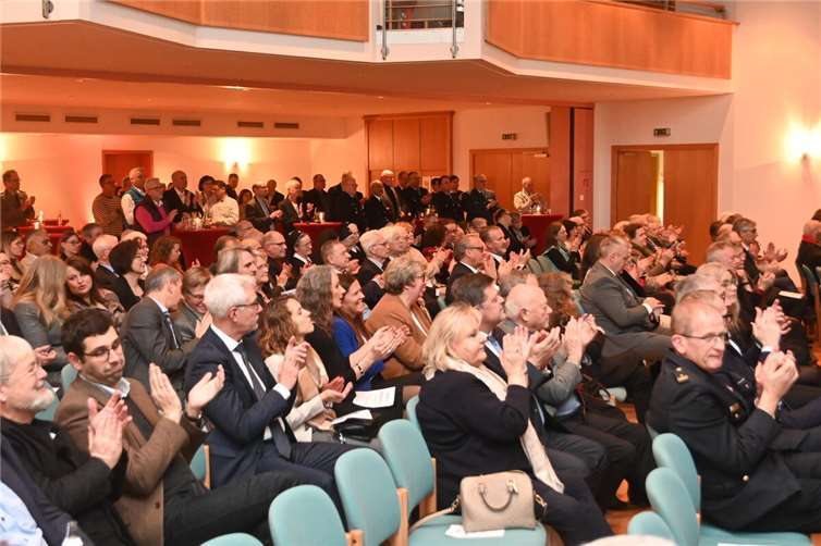 Das Kottenheimer Bürgerhaus war bis auf den letzten Platz gefüllt.