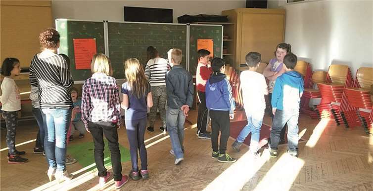 Das Kreideprojekt wurde von den Kindern mit Begeisterung aufgenommen. privat