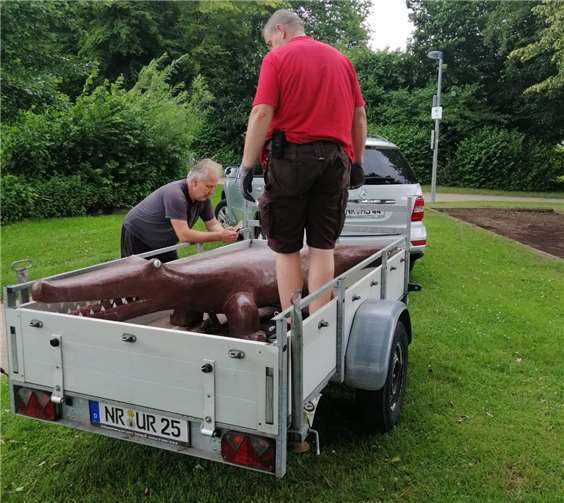 Das Krokodil wurde zur Generalüberholung abtransportiert.