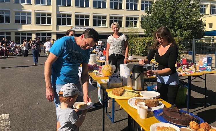 Das Kuchen-Buffet fand wieder großen Anklang.