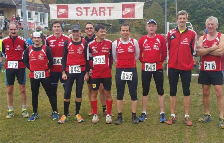 Das LG-Team beim Crosslauf in Klotten.privat