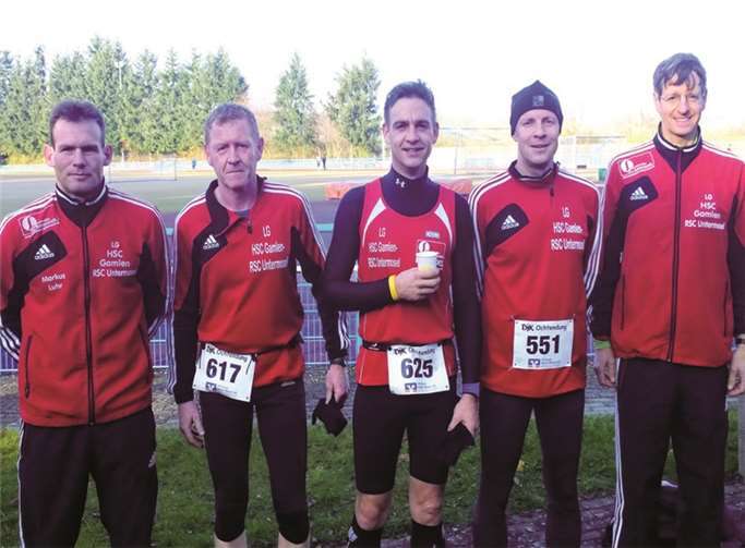 Das LG-Team beim Start der WLS 2014/15 in Ochtendungprivat