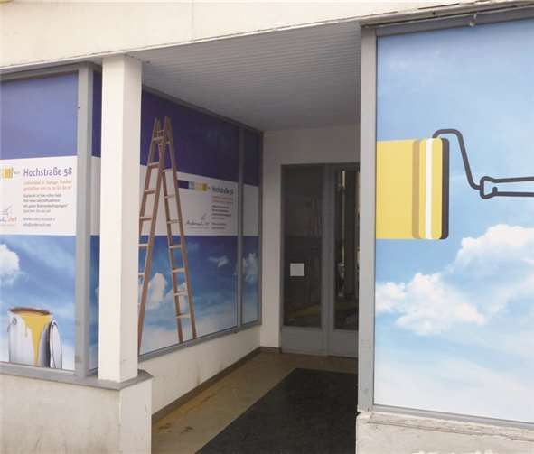 Das Ladenlokal Hochstraße 58 mit der neu gestalteten Schaufensteransicht. privat