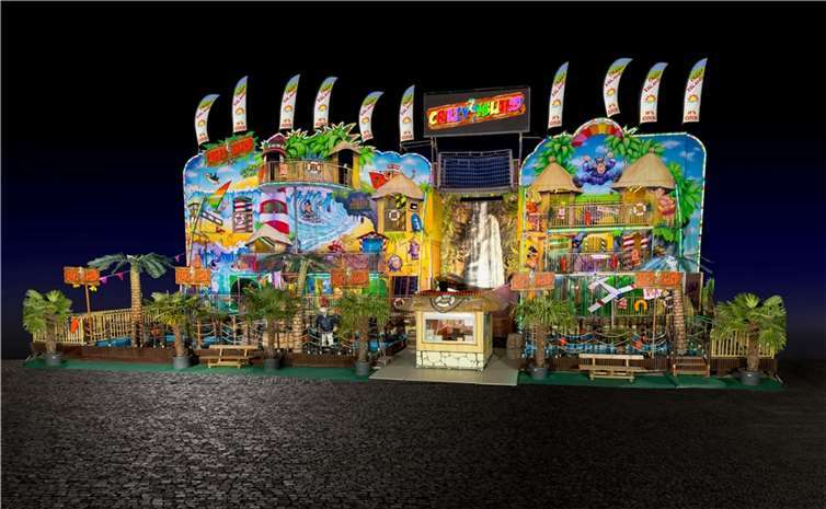 Auch 2023 locken zahlreiche Attraktionen auf den Lukasmarkt! Das Laufgeschäft „Crazy Island“.