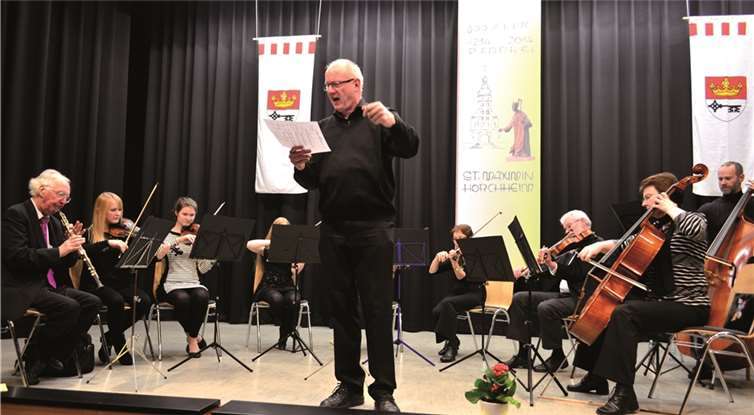 Das Lied „Oh Horchheim, oh Horchheim“ wurde begleitet von den Musikfreunden St. Beatus unter Leitung Werner Höss. HEP