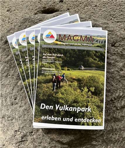 Das MAGMAzin ist das offizielle Gäste-Magazin des Vulkanparks im Landkreis Mayen-Koblenz. Foto: Vulkanpark GmbH