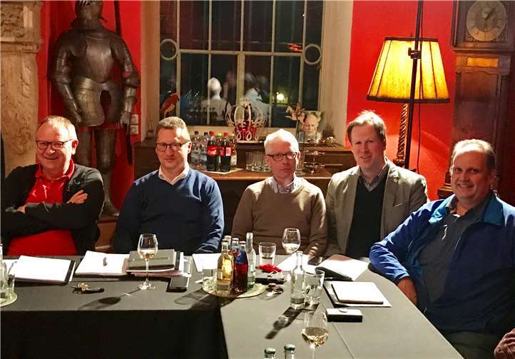 Das Maifeld war stark vertreten. Privat