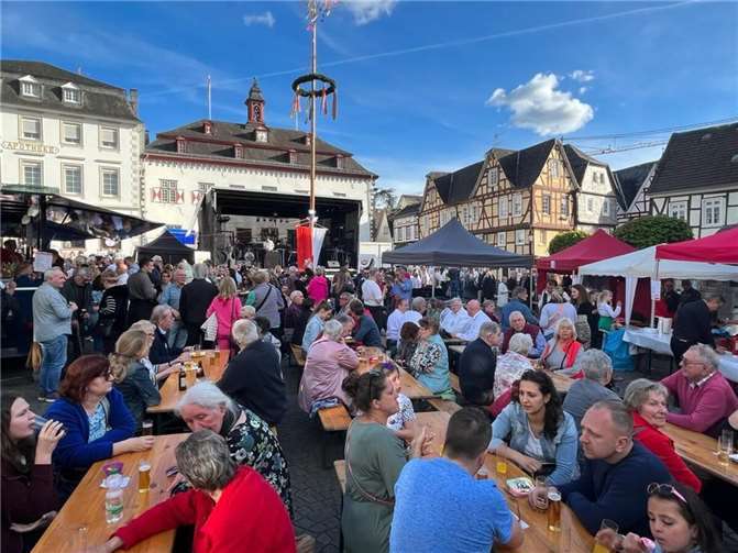 Das Maifest ist jedes Jahr gut besucht.Foto: Jörg Kahlert