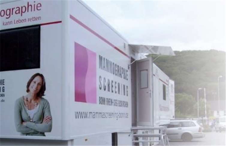 Das Mammobil steht bald auch in Rheinbach. Mariam Tehrani