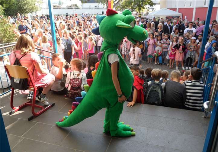 Das Maskottchen Aloga war auch beim Fest dabei.