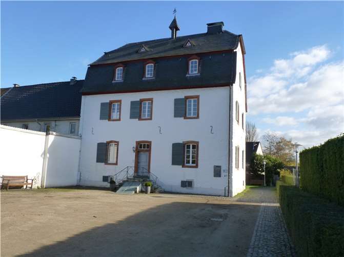 Das Meckenheimer Stadtmuseum im Herrenhaus der Burg Altendorf.  Foto: privat