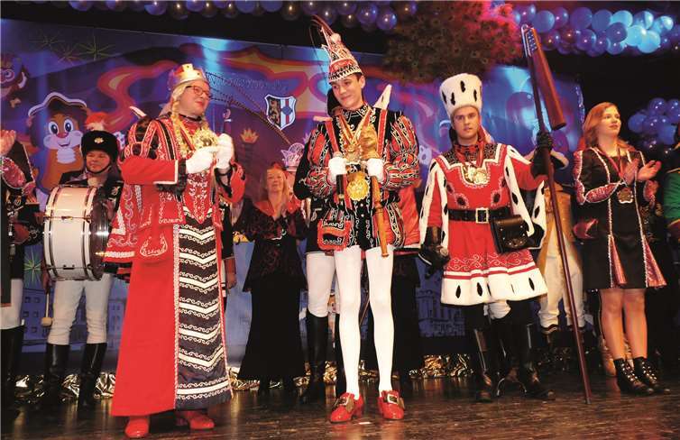 Das Mendiger Dreigestirn eroberte die Herren des närrischen Volkes im Sturm.