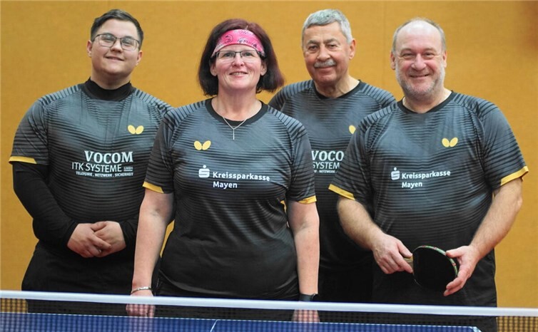 Das Mendiger Siegerteam v. r.: Dima Jede, Miriam Schlacher, Volker Schneider und Swen Schlacher.