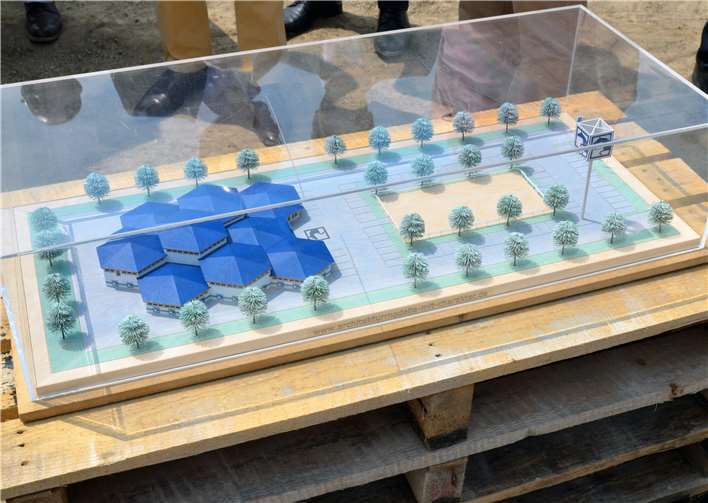 Das Modell des neuen Megastores.