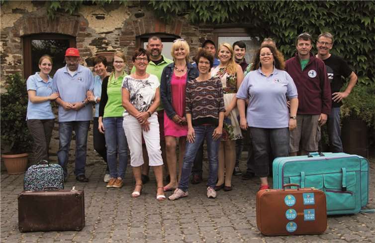 Das Möntenicher Hofensemble freut sich auf die kommenden Aufführungen. privat