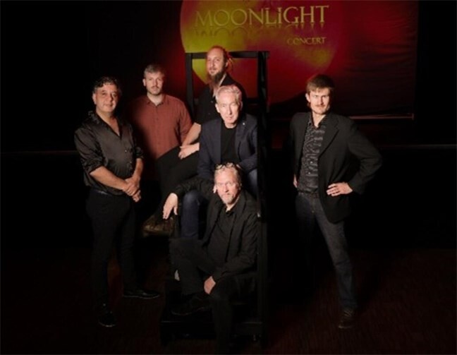 Das „Moonlight Concert“ verbindet Rhythmus, Pop, Lyrik und klassische Musik zu einem außergewöhnlichen Klangerlebnis. Foto: MIRO LIVE UG