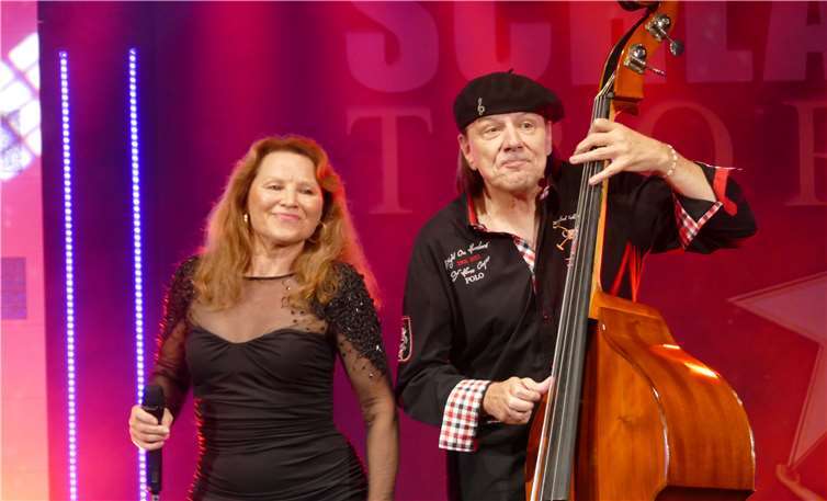 Das Musikerduo „Strings 2 Voices“ gastiert am 4. September in Ahrweiler. Foto:privat