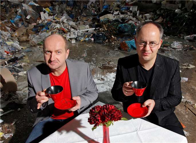 Das Musikkabarettduo „Die Schwarze Grütze“ aus Berlin wird am 13. und 14.8.2021 in der Stadthalle Montabaur bei der verlegten Westerwälder Kabarettnacht dabei sein.Quelle: MT Kulturtreff