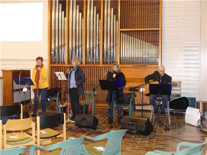 Das Musikteam von rechts: Kai Ludwig, Monika Ludwig, Sabine Neumann-Siry, Antje Fischer. Fotos: privat