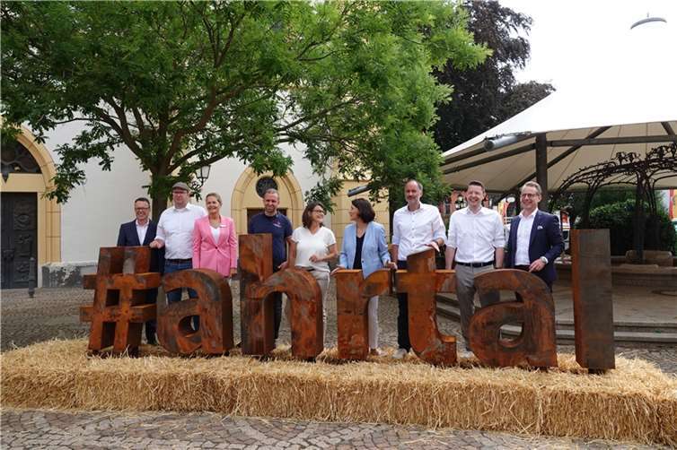 Das „Nachhaltige Tourismuskonzept Ahrtal 2025“ wurde kürzlich im Helmut-Gies-Bürgerzentrum vorgestellt.  Foto:DU