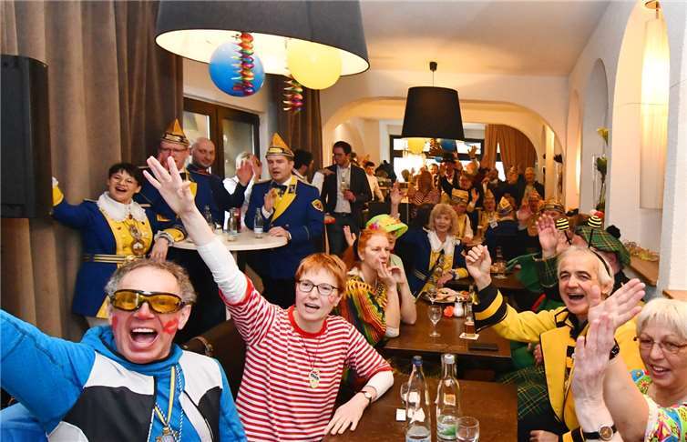 Das Narrengericht fand dieses Jahr in der Pizzeria „La Fontana“ in Sinzig statt. Foto: RASCH