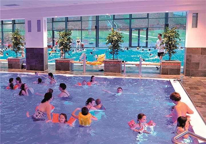 Das Nettebad in Mayen bietet Spaß und Entspannung für die ganze Familie.Nettebad