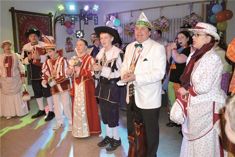 Das Oberwinterer Kinderprinzenpaar Matthias Profitlich und Pia Pöpping. AB