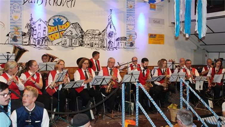 Das Oktoberfest in Dünstekoven war gut besucht.