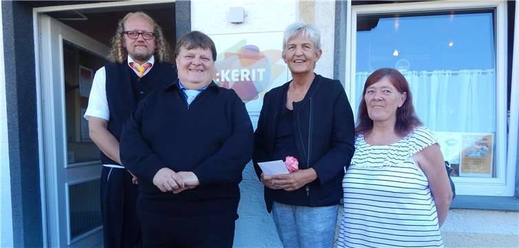 Das Organisations-Team vor dem Gebäude in der Ahrweiler Schülzchenstraße 11. Von links: Arl-Peter Gerigk, Josef Pratzner, Marion Eisler, Minna Bildhoff. Foto: privat
