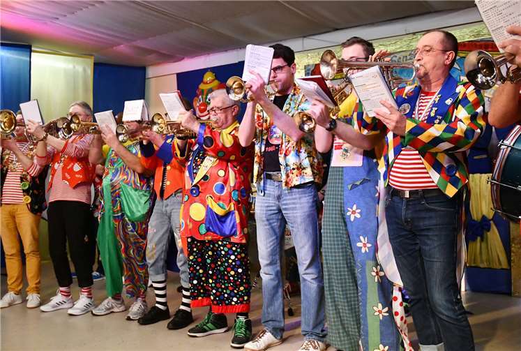 Das Panikorchester aus Remagen sorgte für live Musik.