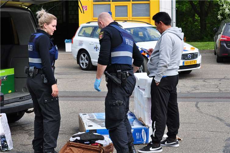 Das Polizeipräsidium Koblenz führte einen Einsatz zur Bekämpfung der Eigentumskriminalität überregional agierender Intensivtäter auf den Bundesautobahnen im nördlichen Rheinland-Pfalz durch. Fotos: WinklerTV