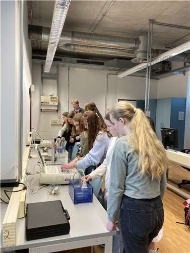 Das Praktische kam beim Girls´Day am Campus nicht zu kurz. Quelle: Hochschule Koblenz