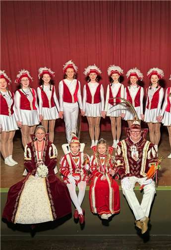 Das Prinzenpaar Sascha I. und Claudia I. und das Kinderprinzenpaar Mia I. und Paul I.  Foto: privat