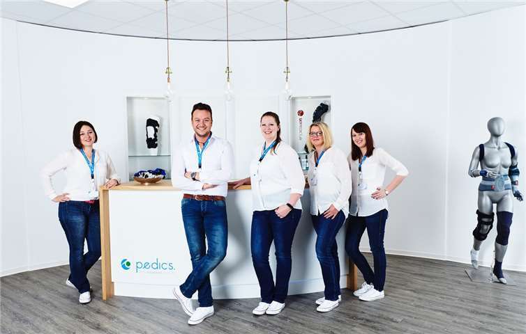 Das Problem des Kunden soll im Mittelpunkt stehen - das fängt bei der hellen Umgebung und zurückhaltenden Präsentation des Warenangebots an.Marco Rothbrust Fotografie Grafschaft