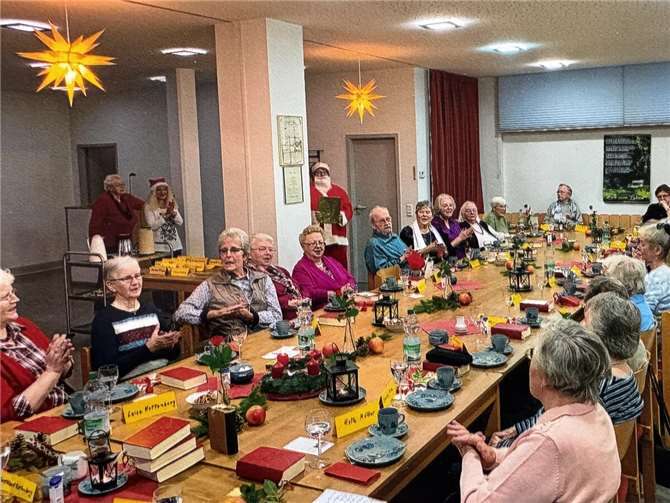 Das Programm des ökumenischen Seniorenkreises ist so vielseitig wie die Gäste selbst. Foto: Horst-Albert Kottenberg