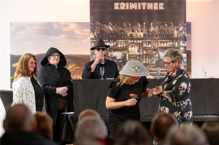 Das Publikum dankte mit viel Gelächter, sichtlicher Begeisterung und am Ende mit Standing Ovations.  Foto: Stephan Wirwalski