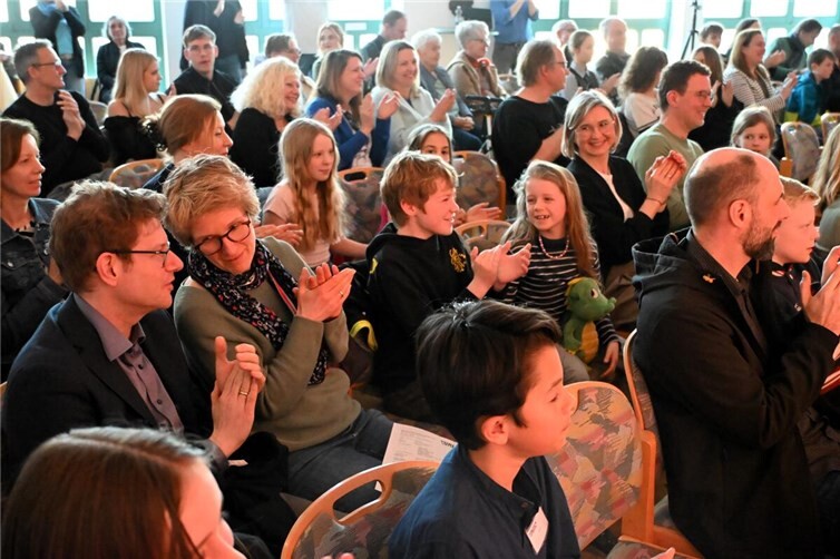 Vorlesewettbewerb Rheinbach 2024: Sieger aus Aachen und Troisdorf für NRW-Entscheid qualifiziert