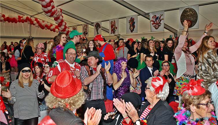 Das Publikum präsentierte sich in tollen Kostümen.RÜ