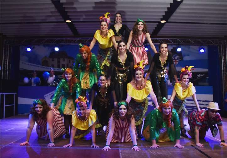 Das Publikum wurde mittollen Tänzen und viel Akrobatik verwöhnt.