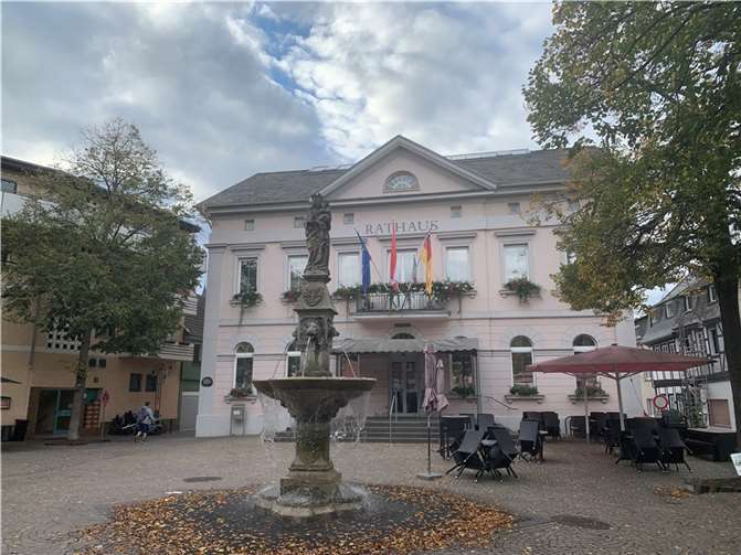 Das Rathaus in Remagen.  Foto: ROB
