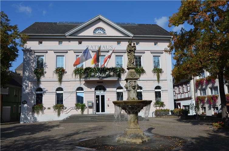 Remagen: Sanierung des Historischen Rathauses beginnt Das Rathaus in Remagen. Foto: privat
