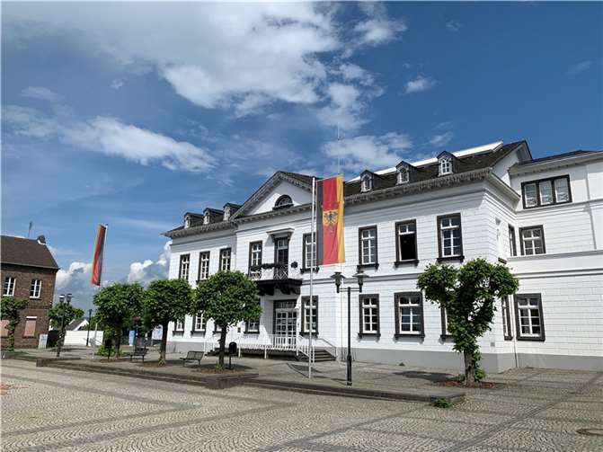Das Rathaus in Sinzig. Foto: ROB