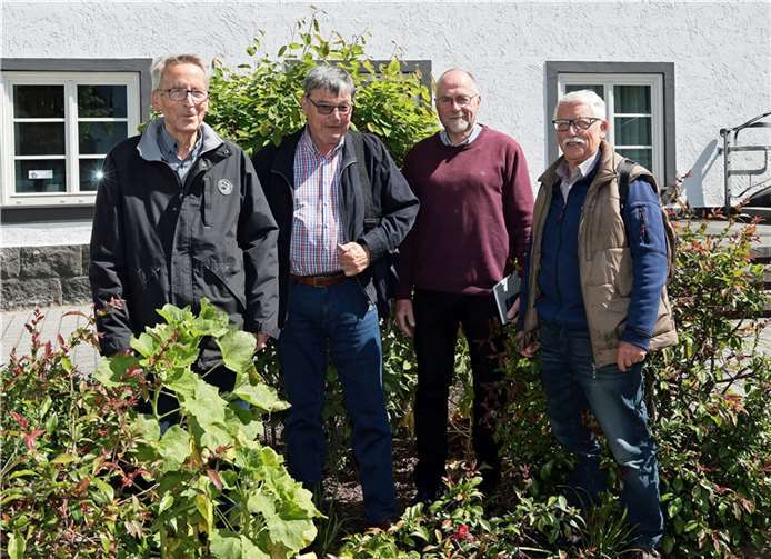 Das Redaktionsteam des Jahrbuchs der Stadt Adenau: v.li. Theo Müller-Ehlen, Richard Hammes, Werner Dreschers, Wolfgang Pantenburg. Copyrights: Stadt Adenau